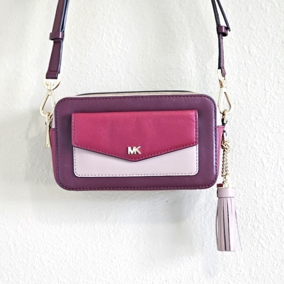 MICHAEL KORS SMALL TRI-COLOR LEATHER CAMERA BAG - Picture 4 of 15